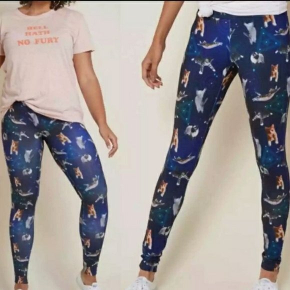 Tipsy Elves Women's Medium Cosmic Cat Leggings - Space Galaxy Kitten Print - Picture 13 of 13